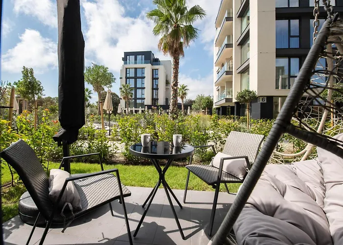 Pool View Apartment Azur Deluxe Resort & Spa